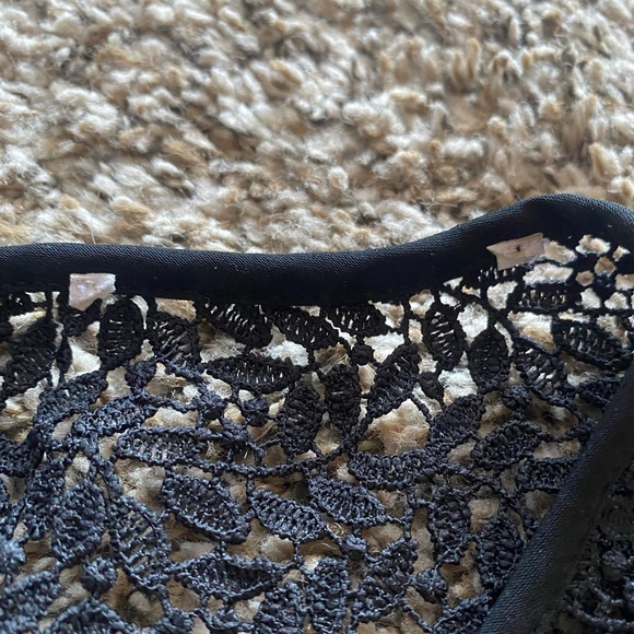 Michael Kors Hanging Sleeve Black Embroidered Sheer Blouse Size Medium - Picture 5 of 11